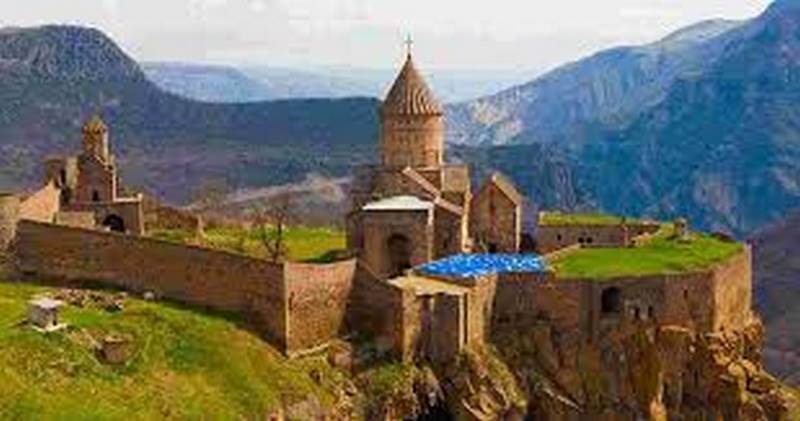 تور 6 شب و 7 روز ارمنستان (3 شب تفلیس+3 شب ایروان) - ویژه 18 آذر ماه